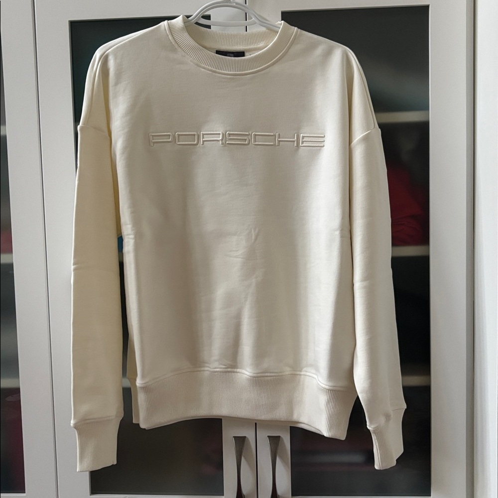 Porsche Embroidered Top in Crema SZ S NWT❤️
